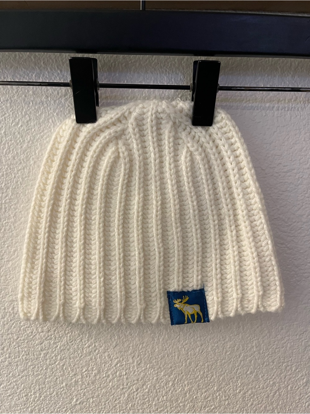 Abercrombie & Fitch Y2K White Logo Beanie